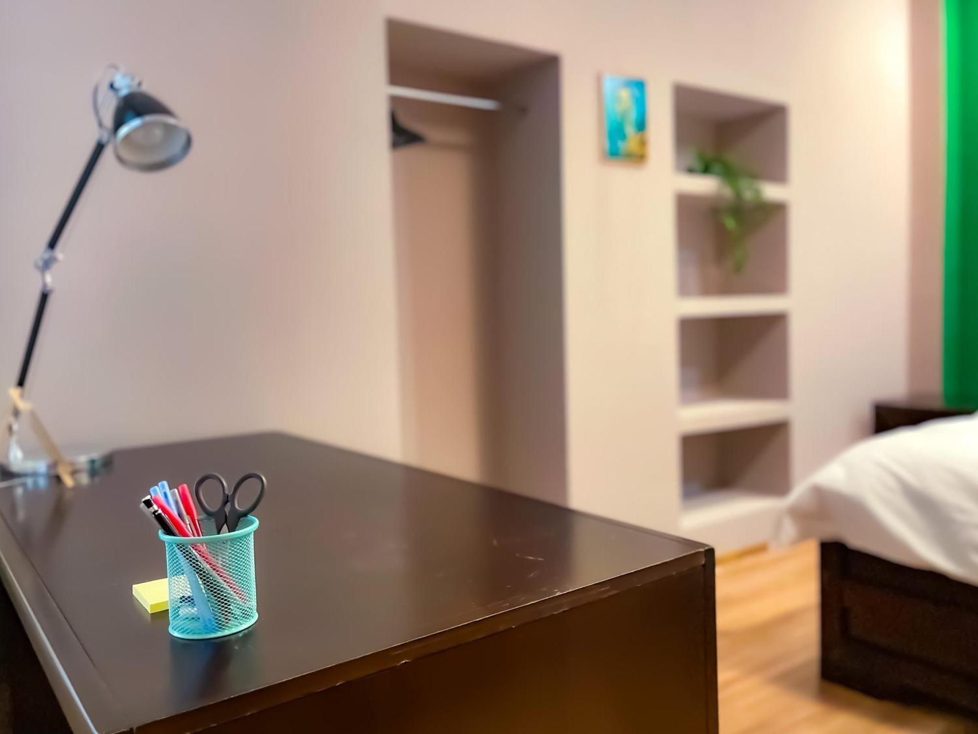 Cool Flat In The Heart Of Bucharest's Fun And History * Bucarest
